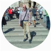 Effettuo lezioni di programmazione su CSS,HTML,PhP,MySQL,JS